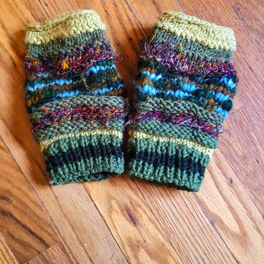 Wool Himalayan Mittens ( fingerless gloves )